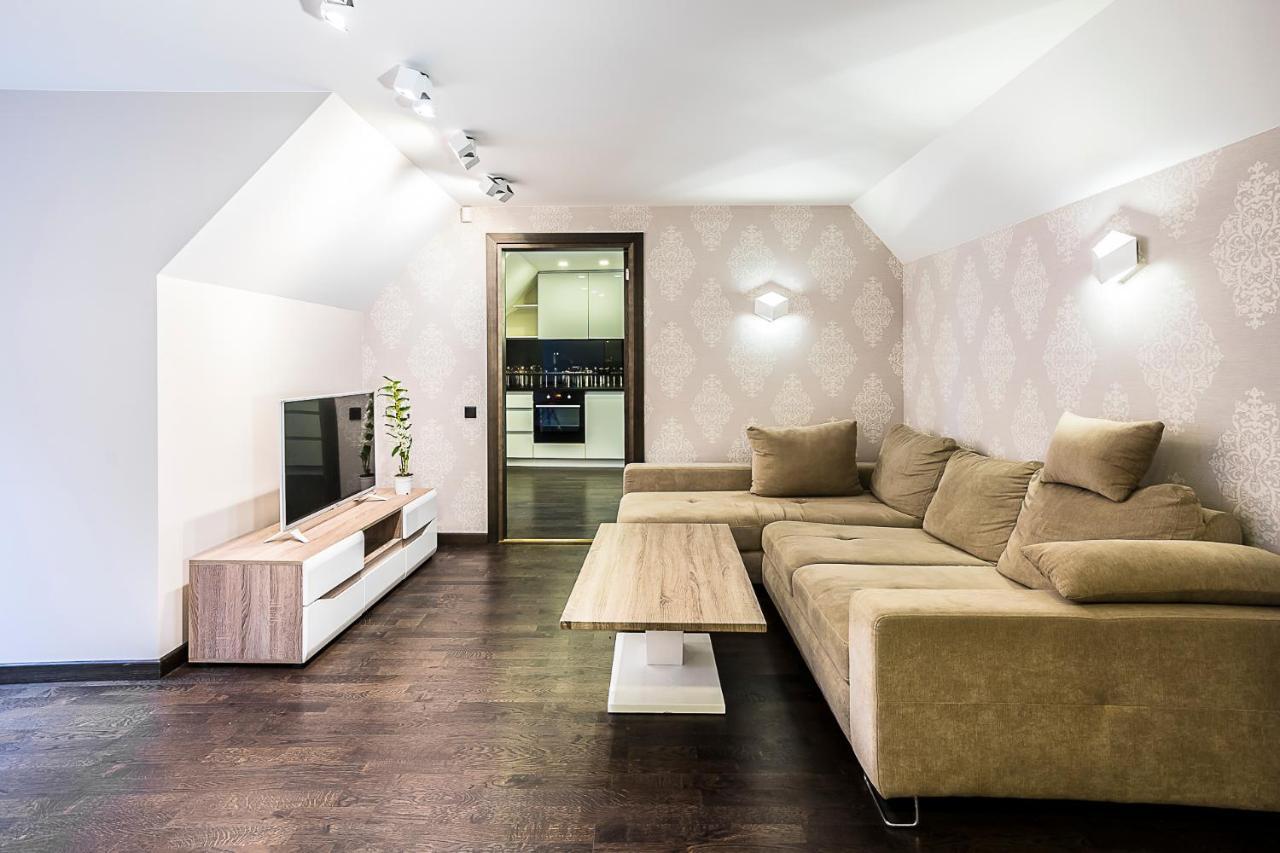 Winwinstay Apartments In Heart Of Old Town Рига Экстерьер фото
