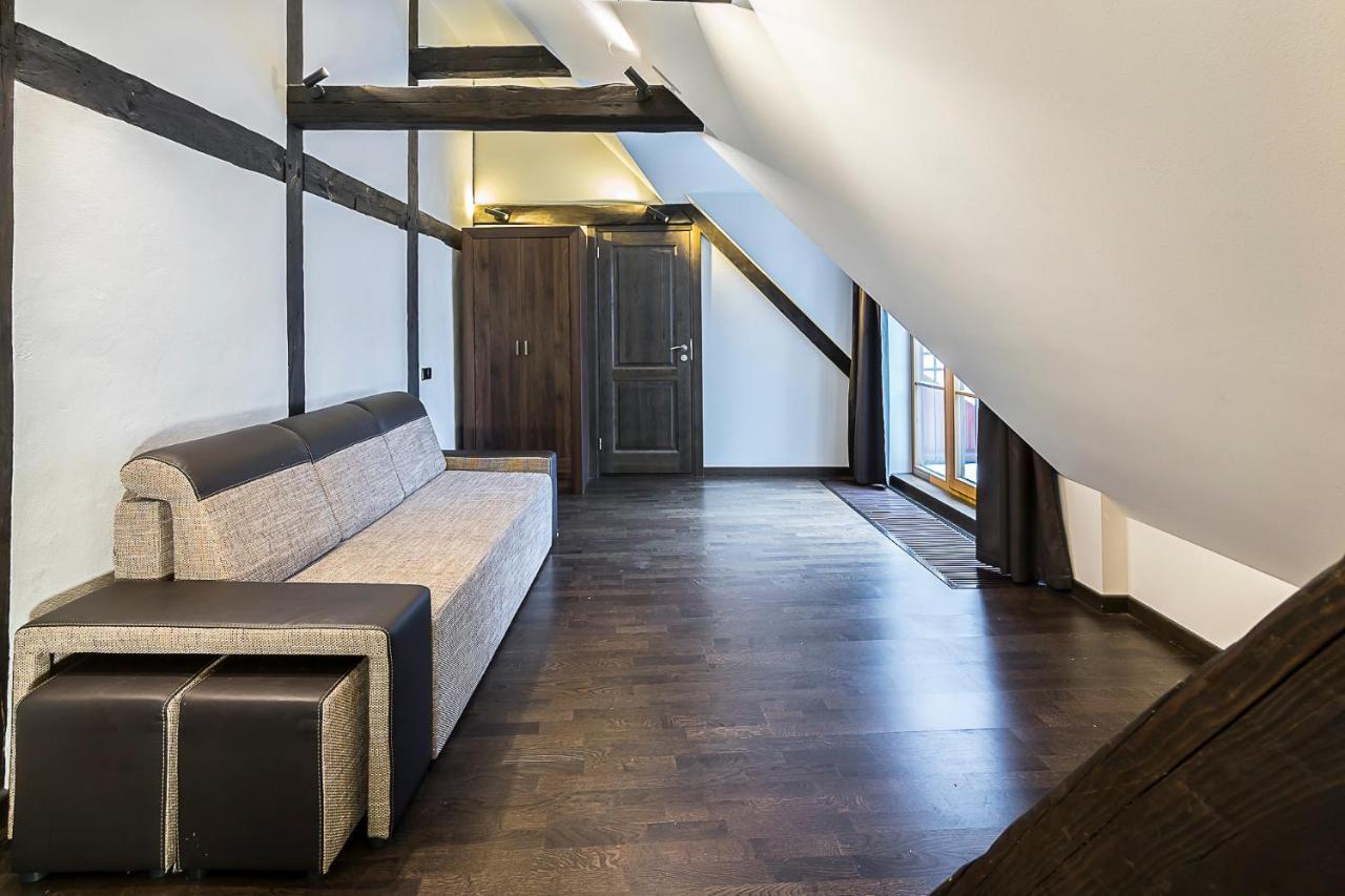 Winwinstay Apartments In Heart Of Old Town Рига Экстерьер фото