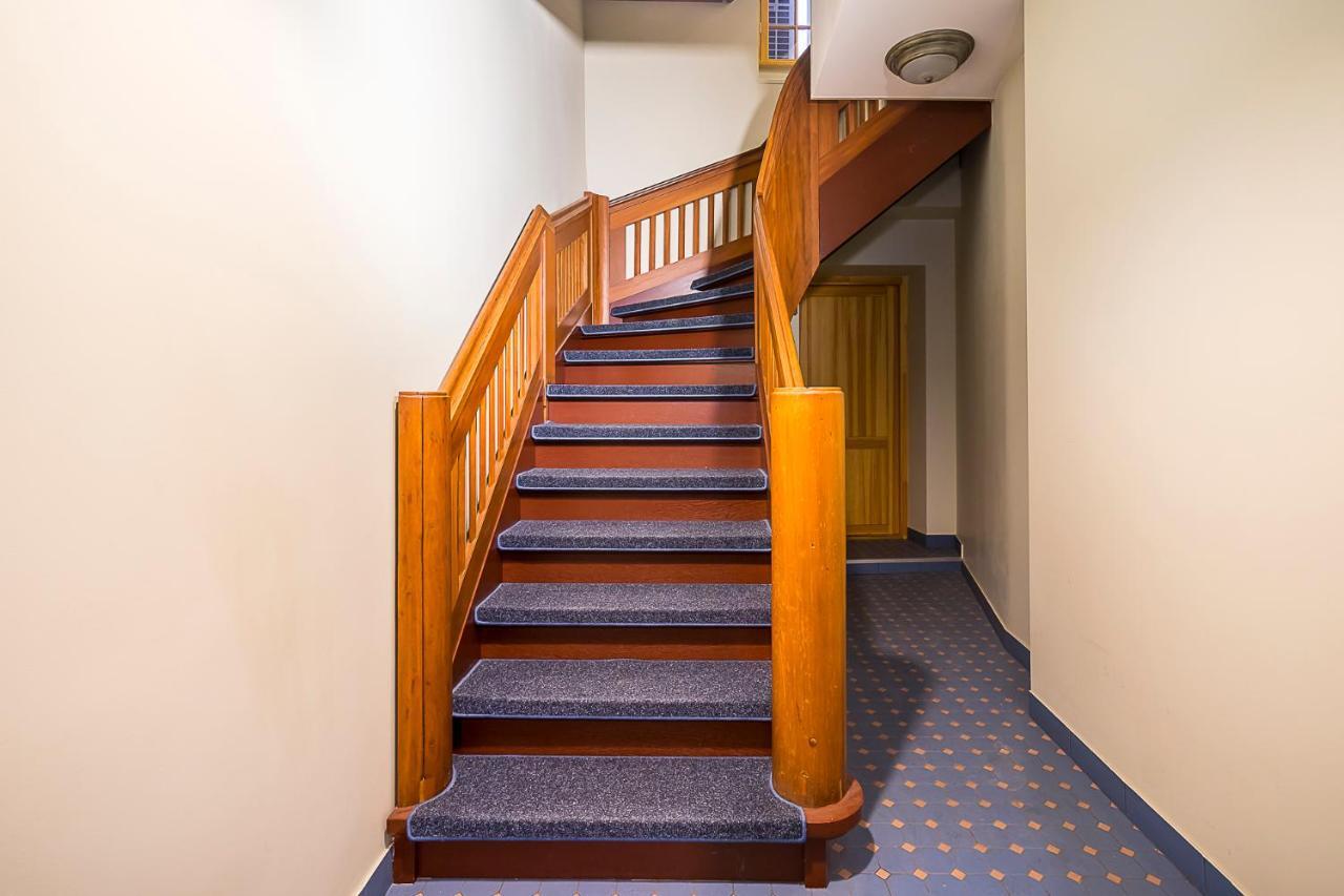 Winwinstay Apartments In Heart Of Old Town Рига Экстерьер фото