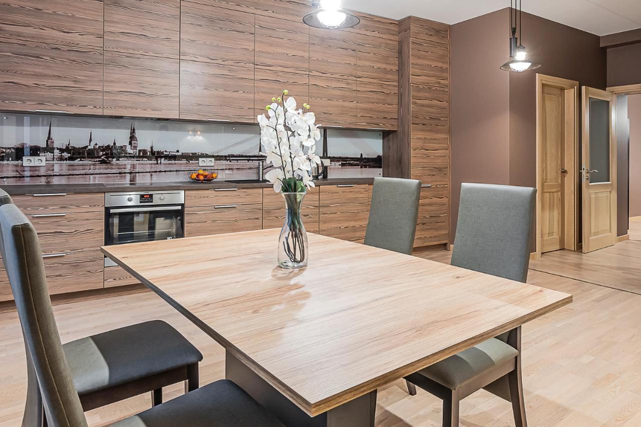 Winwinstay Apartments In Heart Of Old Town Рига Экстерьер фото